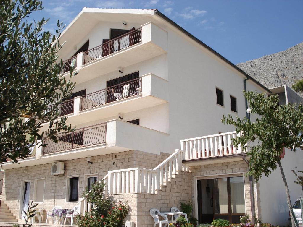 Mladina Appartement Mimice
